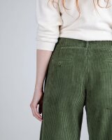 Cordhose mit Bundfalte Corduroy Pleated Pants